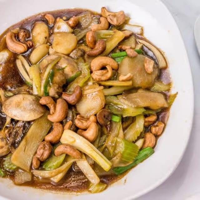 B2. Pad Cashew.