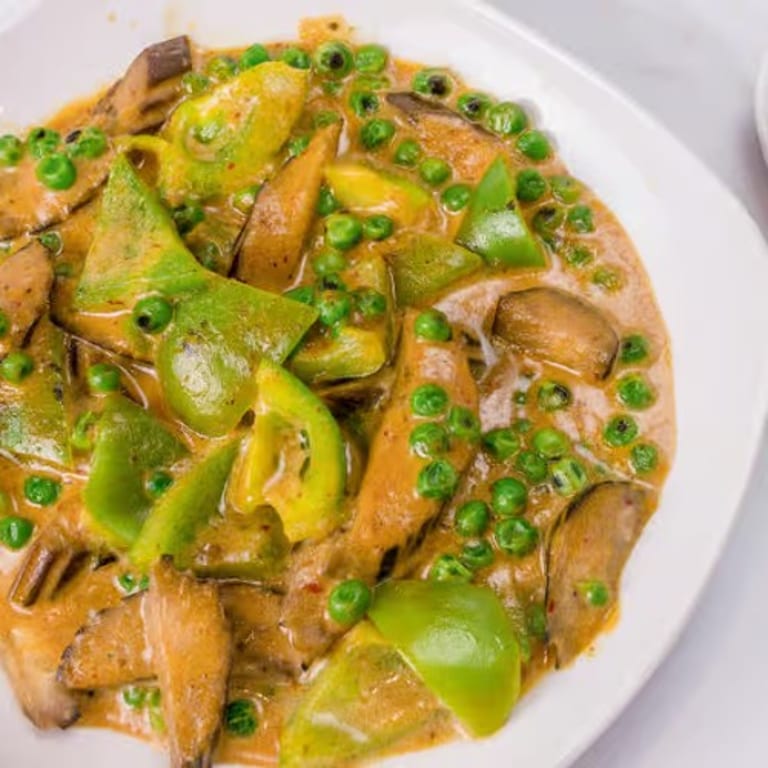 Explore Our Curry Dishes